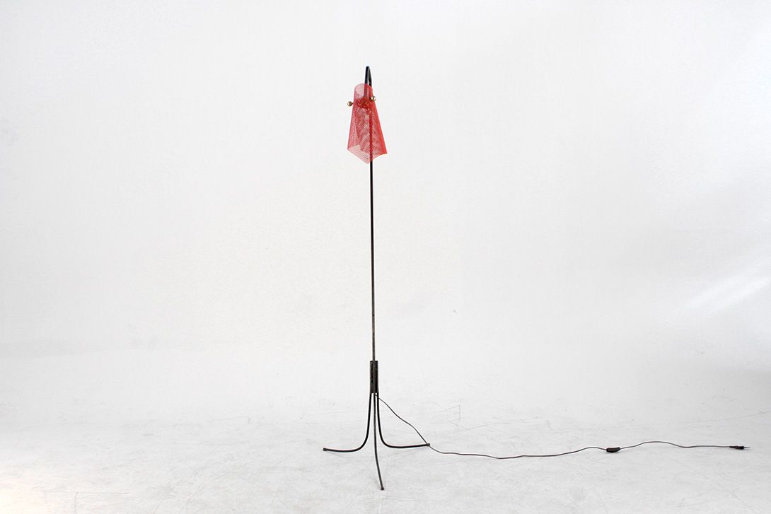 Foto Grill Designed Red Floor Lamp with Metal Stand h167
