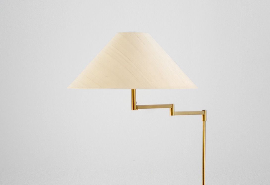 Foto Extendable Golden Floor Lamp h163/143 G2