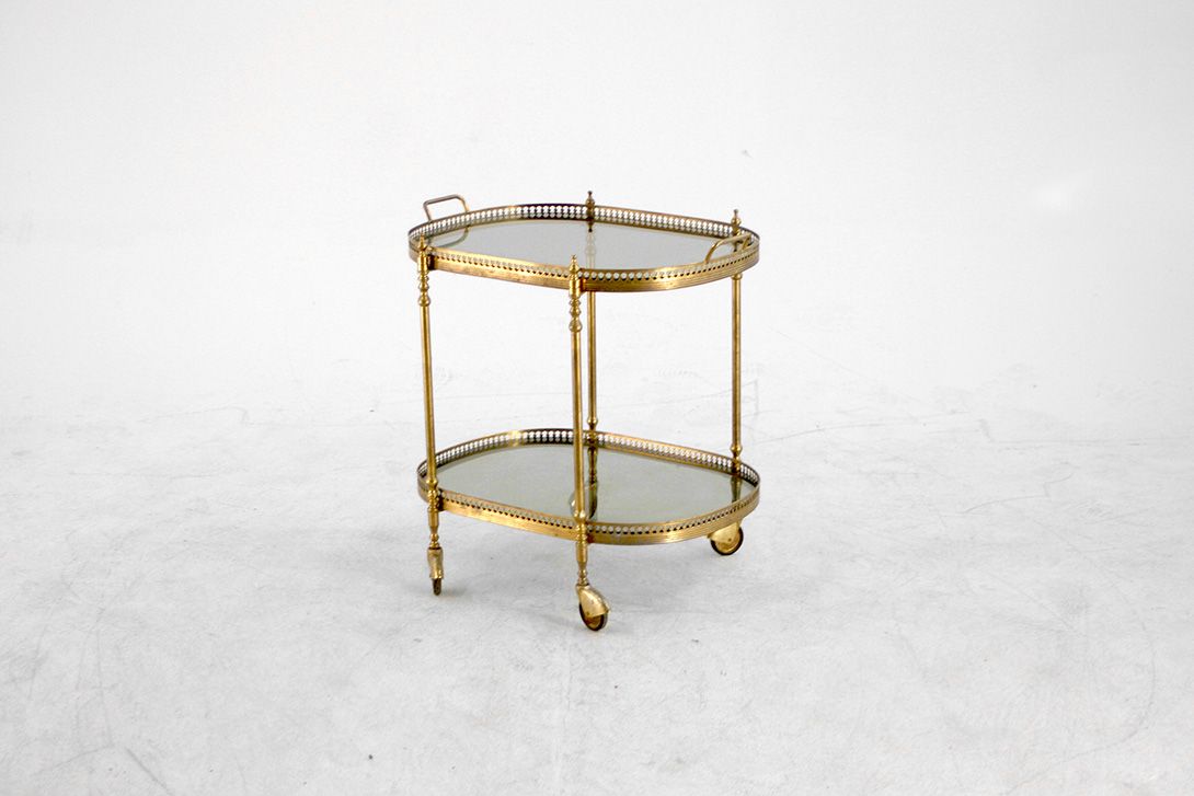 Foto Antique Serving Cart with Glass Trays and Brass Frame Cologne 1950 h57x60x45