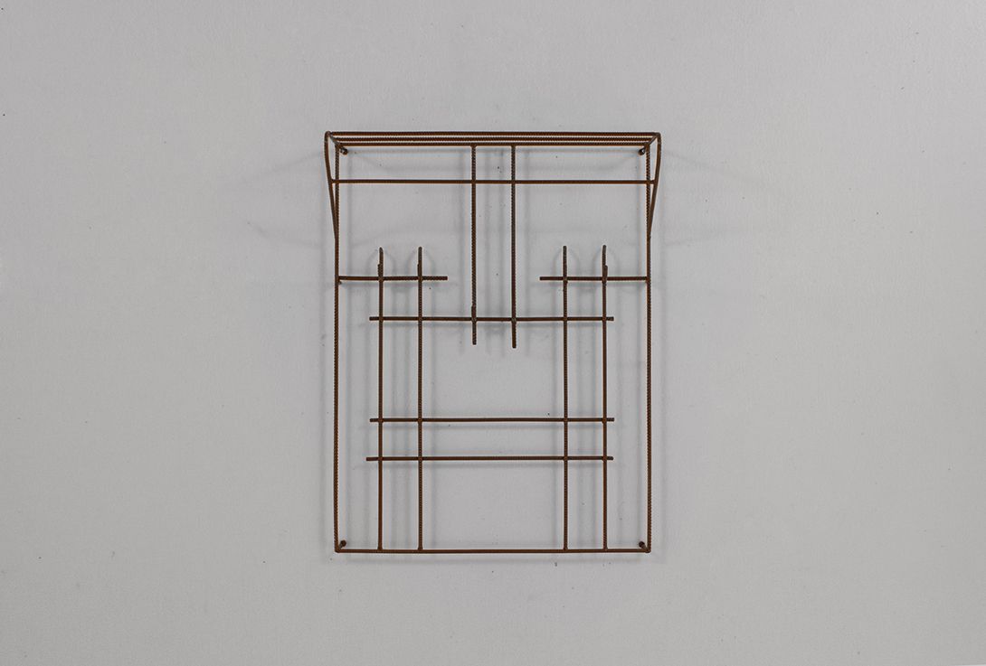 Foto Typical Steel Beam Optics Wall Wardrobe from the late 50´s in black h90x69x27