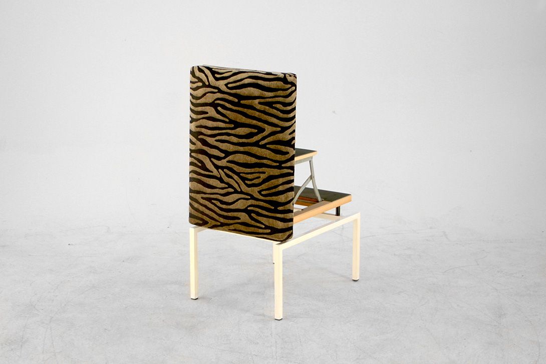 Foto Zebra Pattern Stool with Steps Incorporated h40/86x55x40