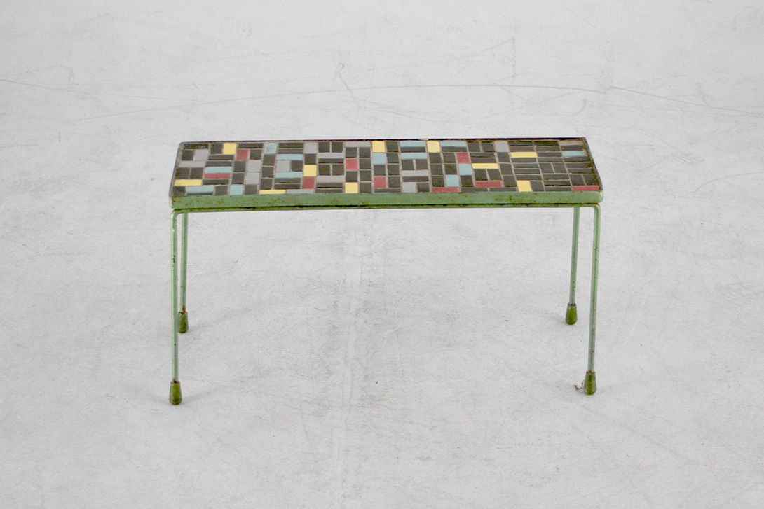 Foto Mosaic Tray Table with Green Metal Frame and Legs h35x65x20