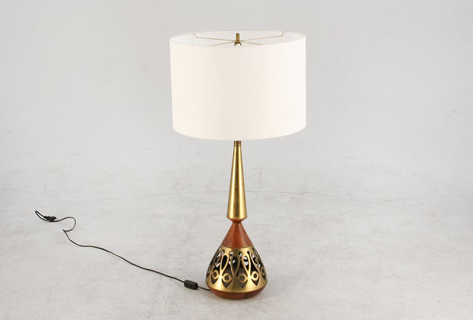 Foto Brass and Wood Table Lamp San Francisco 1965 h90