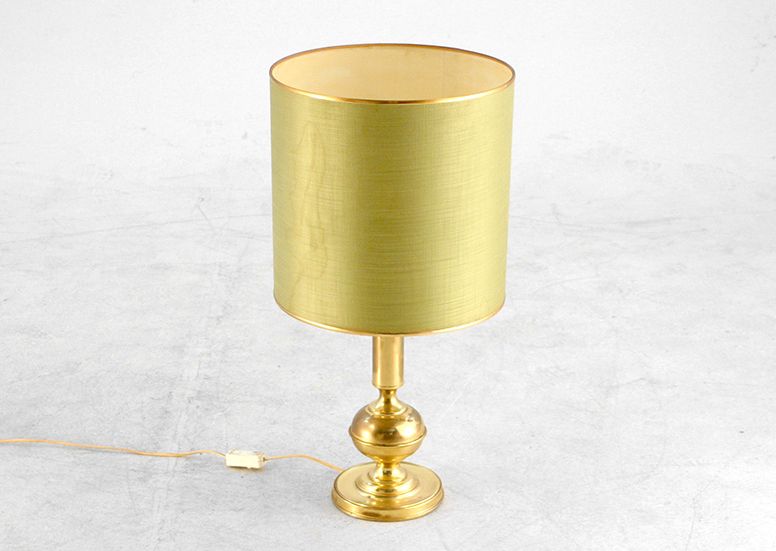 Foto Golden Based Table Lamp with Green Cap h70