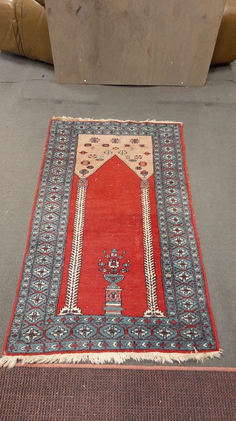 Foto Blue and Red Detailed Persian Carpet 136x80cm 0075