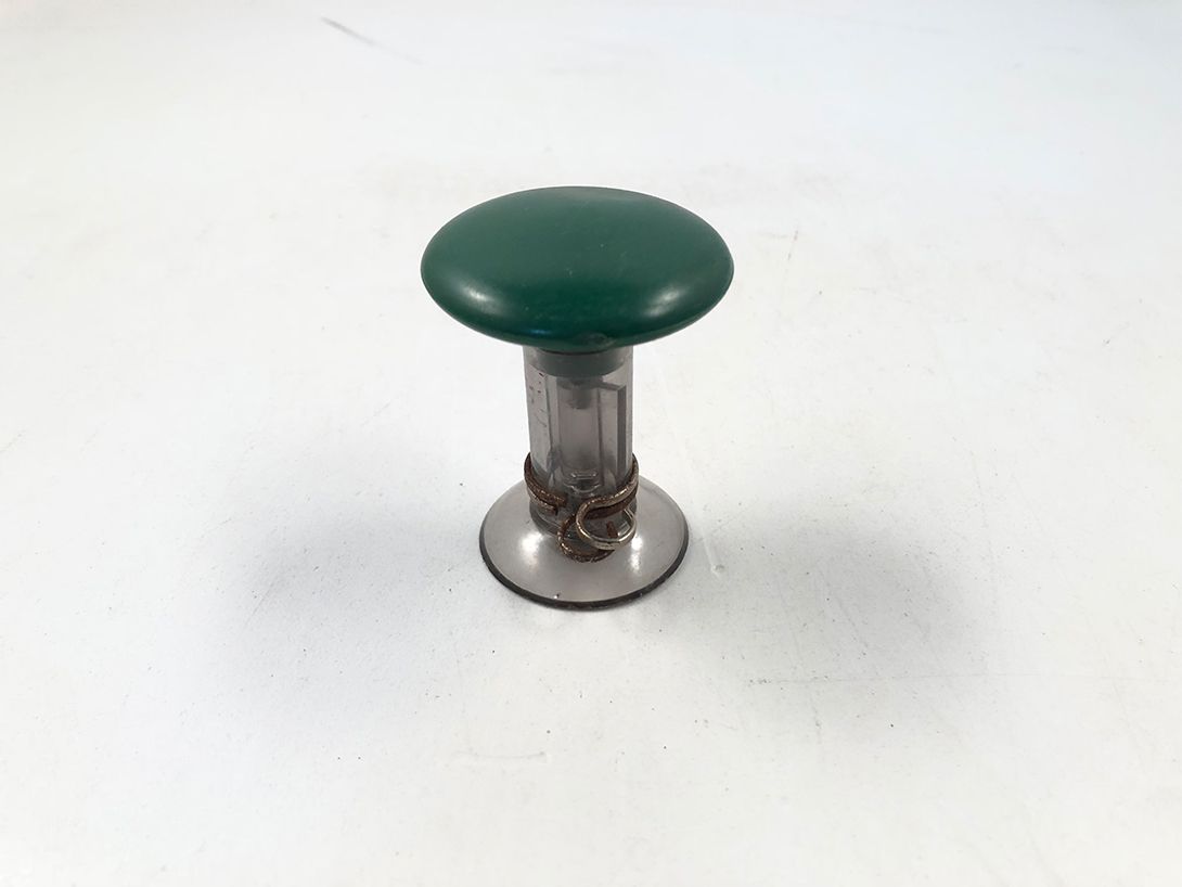 Foto Green Round Plastic Wardrobe Hook h6x5