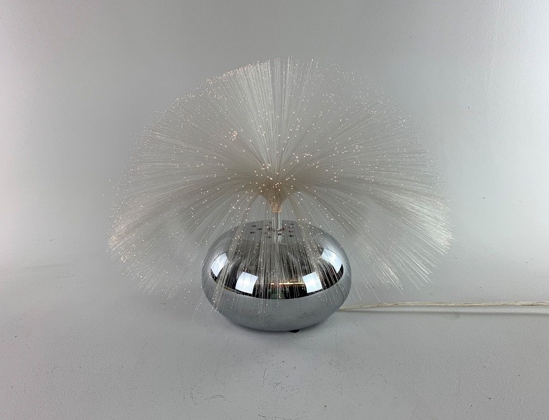 Foto Turning UFO Fiberglass Table Lamp h45