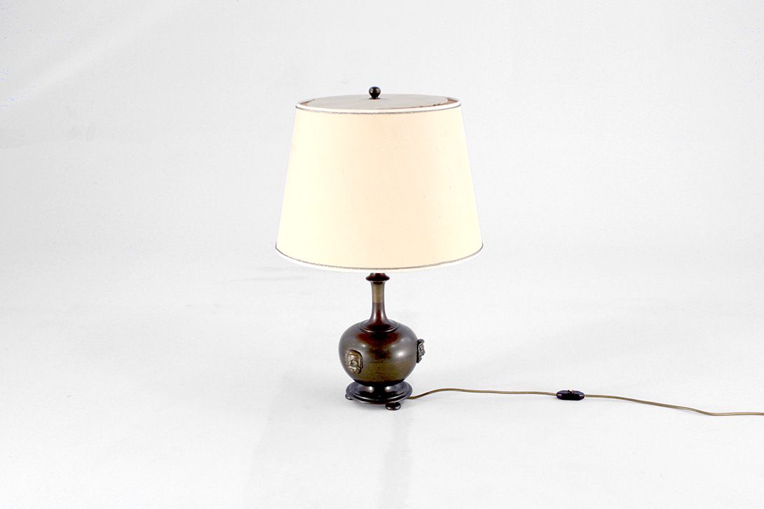 Foto Metal Vase Based Table Lamp h64