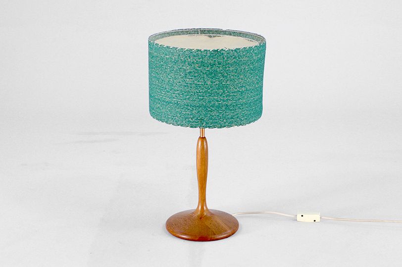 Foto Wood Base and Knitted Cap Table Lamp h52