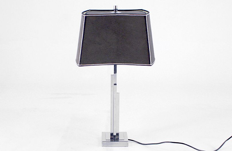 Foto Metal Base Minimalist Design Table Lamp h76