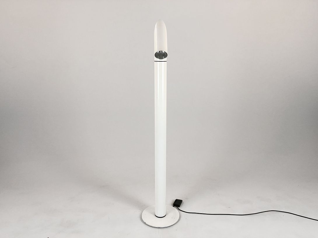 Foto Rotatable White Metal Lamp h185 B2