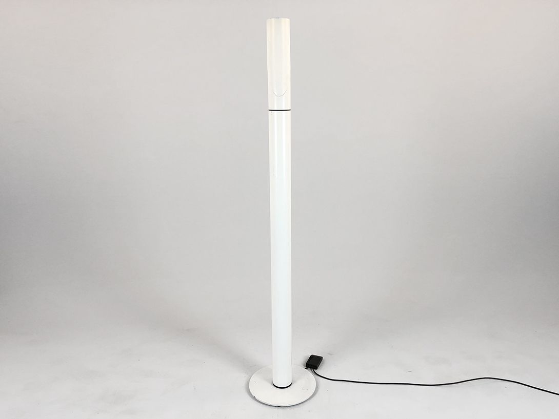Foto Rotatable White Metal Lamp h185 B2