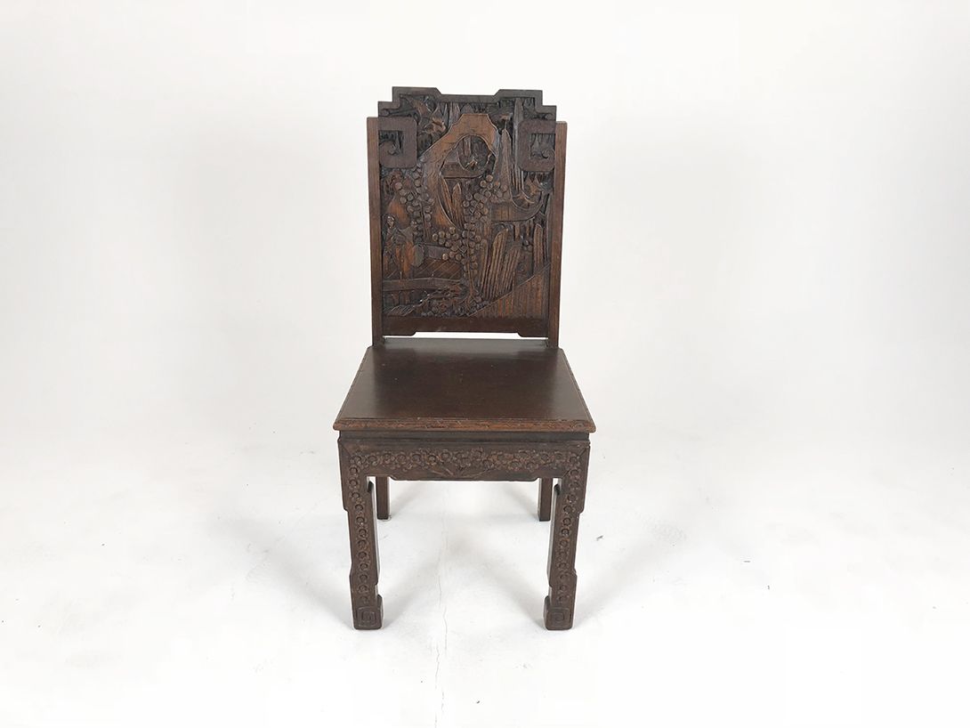 Foto Wooden Chair with Carved Backrest h98x42x46