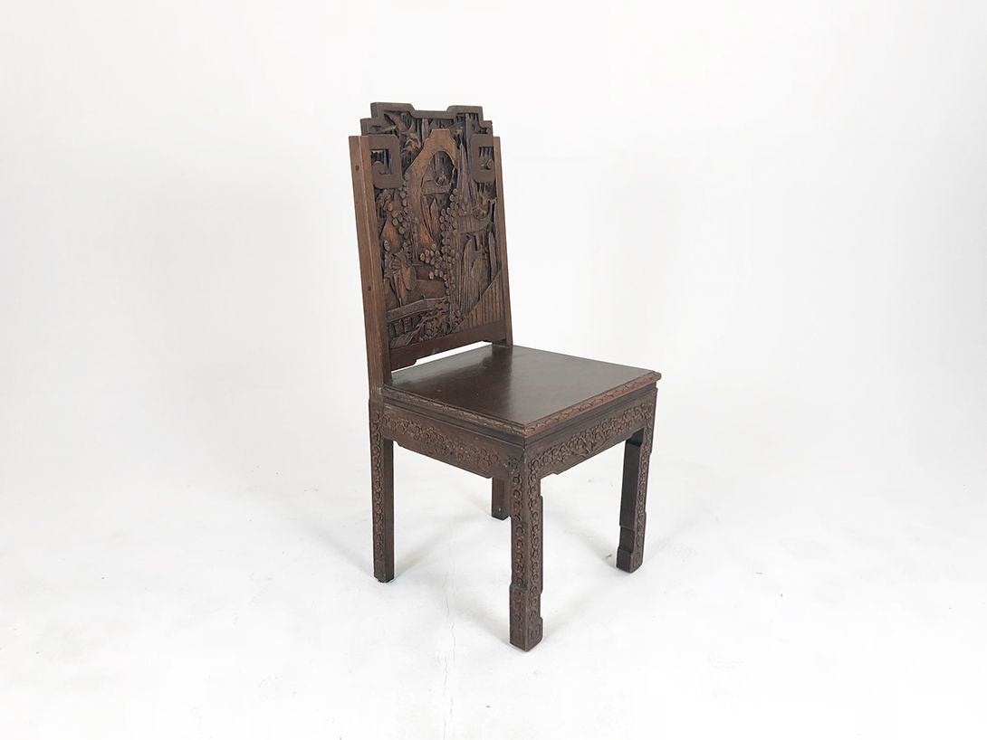 Foto Wooden Chair with Carved Backrest h98x42x46