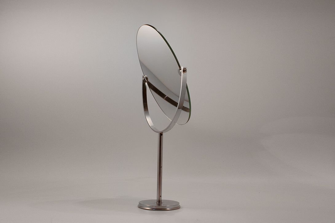 Foto Tall Simple Chrome Make-Up Mirror h75