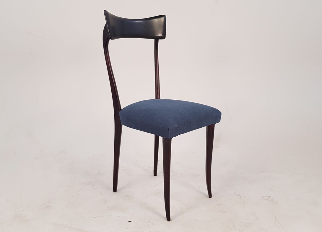 Foto Chair with Blue Upholstery and Black Legs