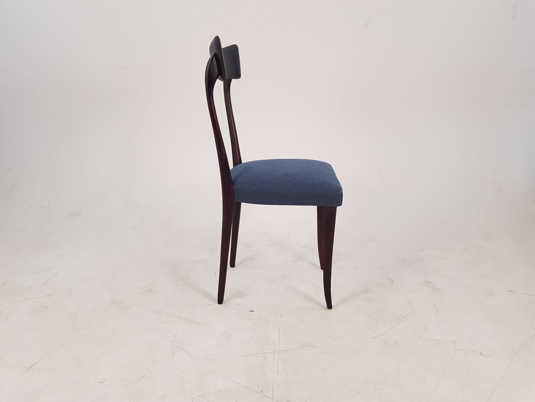 Foto Chair with Blue Upholstery and Black Legs