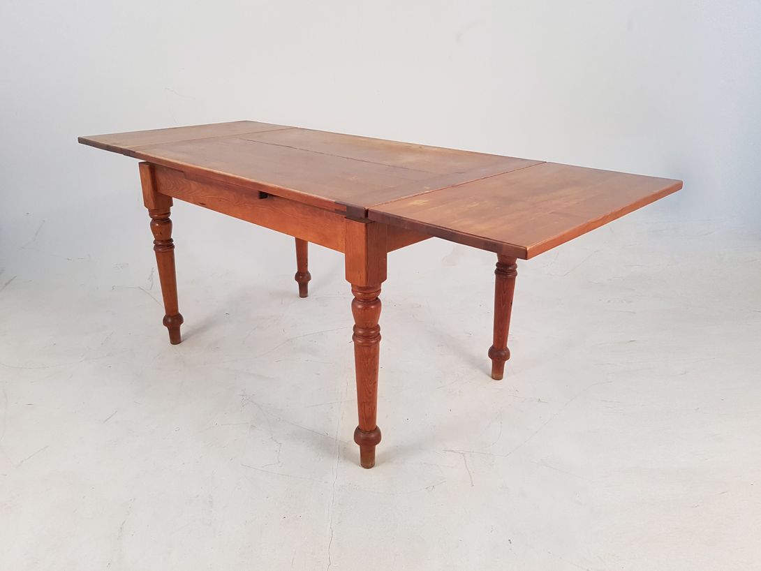 Foto Extending Wooden Table Spätbiedermeier Germany 1868 h76x120×80