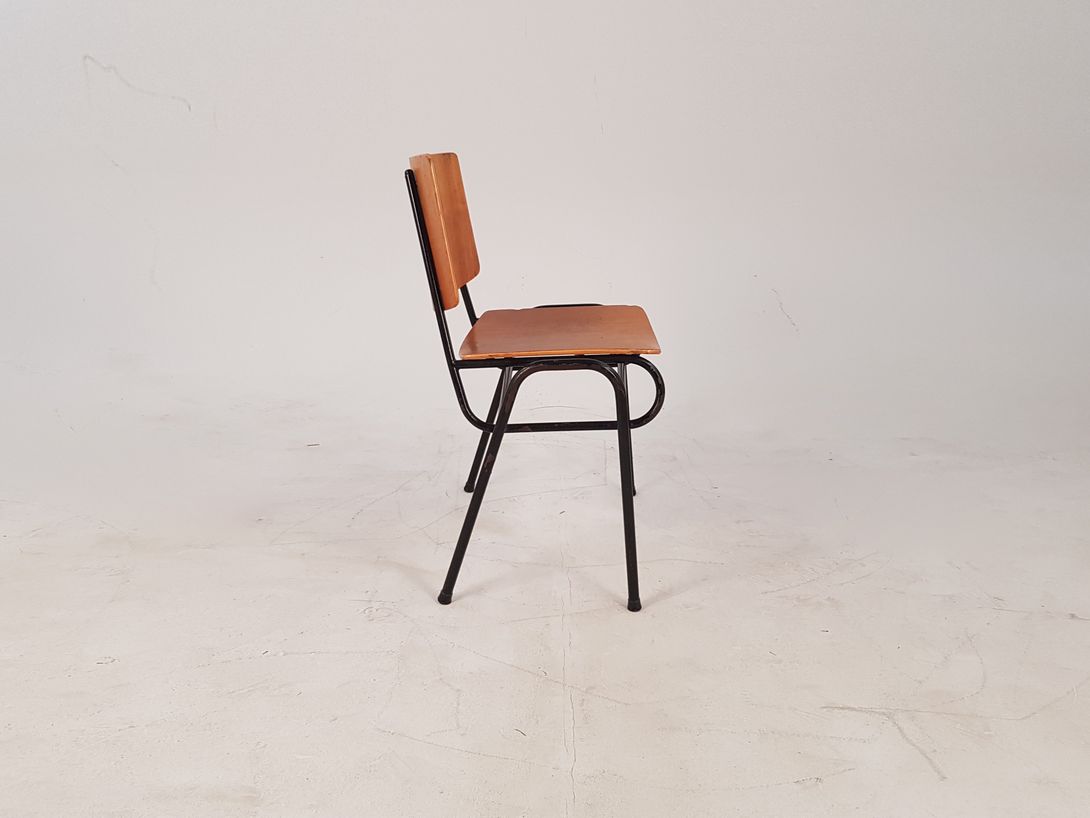 Foto Wooden Chair with Tubular Steel Frame h77x40x52