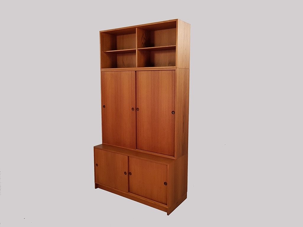 Foto Big Teak Cabinet with Shelves Denmark 1962 h250x54x135