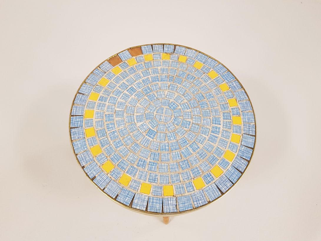 Foto Blue Mosaic Side Table GDR 1958 h27x30