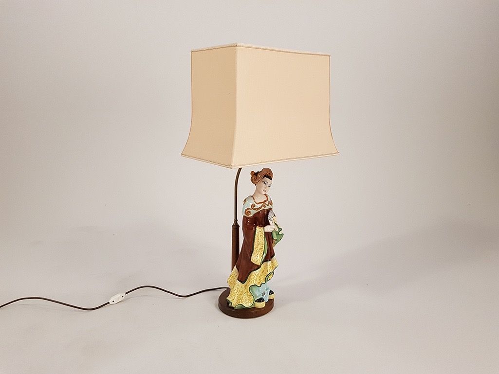 Foto Desk Lamp Geisha Hong Kong 1935 h88