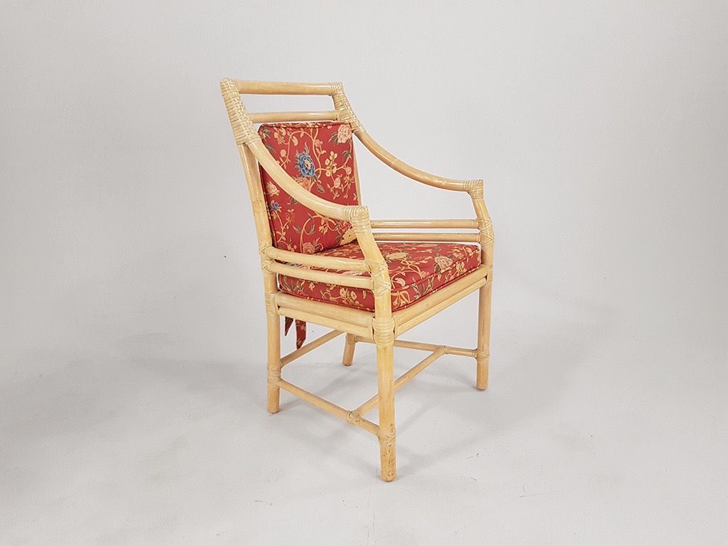 Foto Orangerie Comp Chair with Flowers Britain 1976 h91x60x50