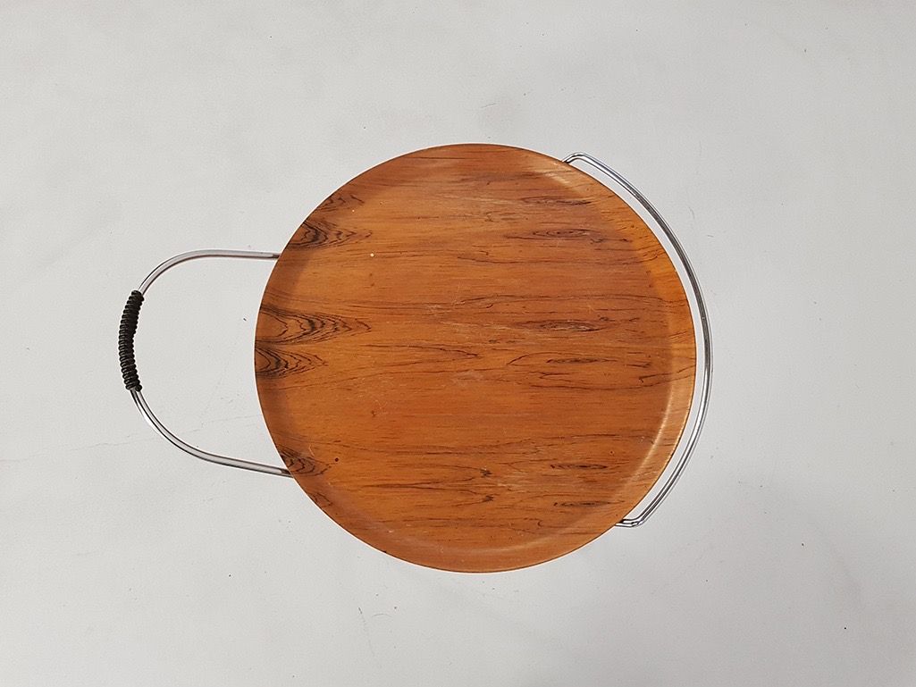 Foto Serving Cart with Silver Frame France 1965 h63x56x45