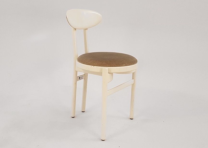 Foto Pozzi Le Sedie Memphis Chair Italy 1981