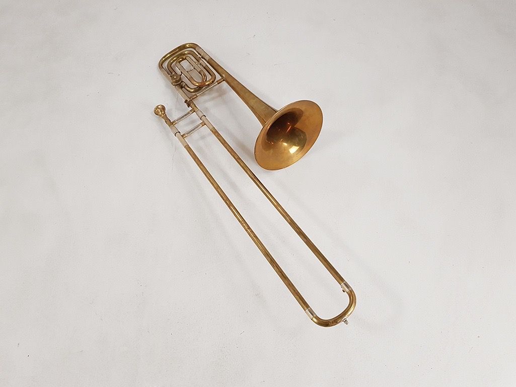 Foto Trombone 1930 L110x37x23