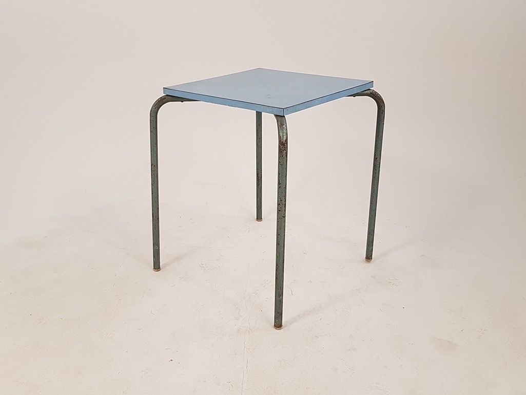 Foto Metal Kitchen Table with Blue Tabletop Italy 1962 h73x62x62