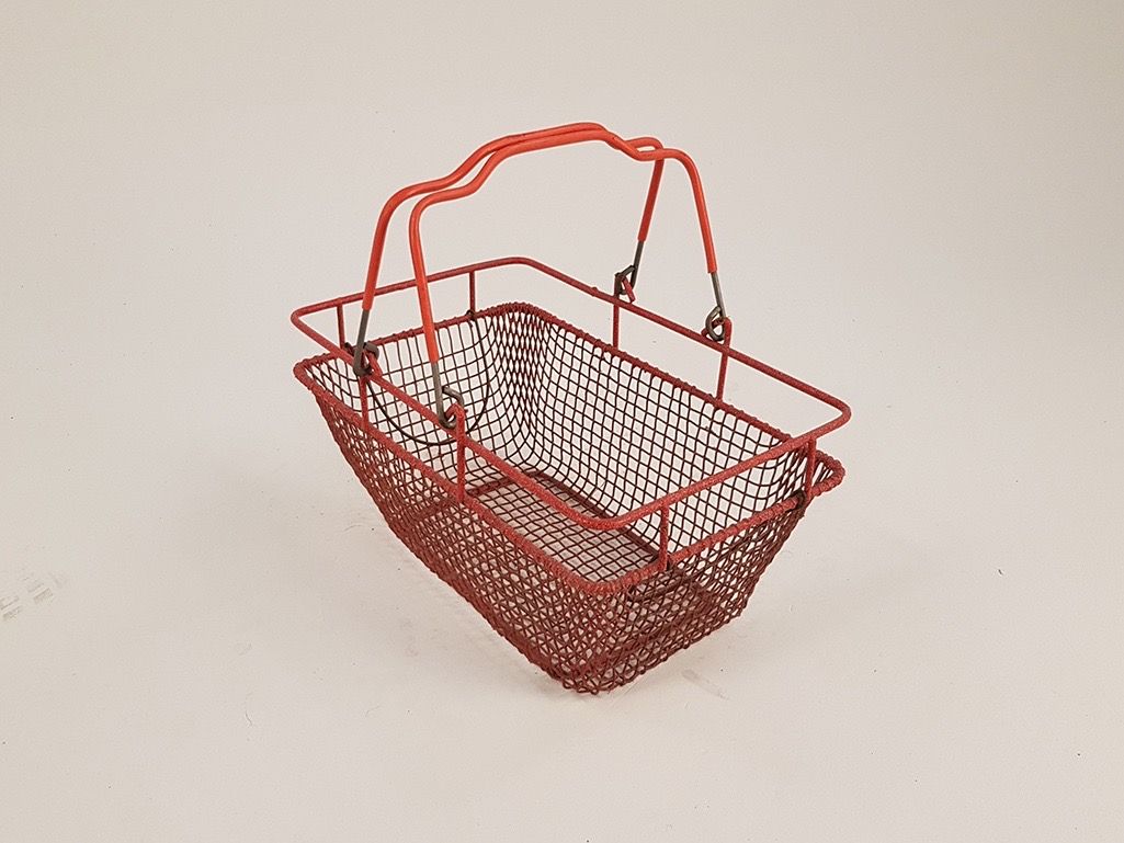 Foto Red Metal Basket h21x43x27