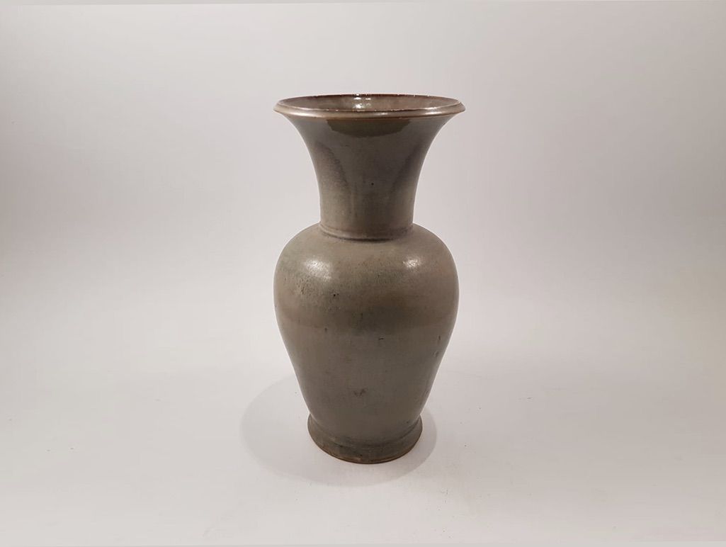 Foto Pale Mint Green Ceramic Vase h43 C7