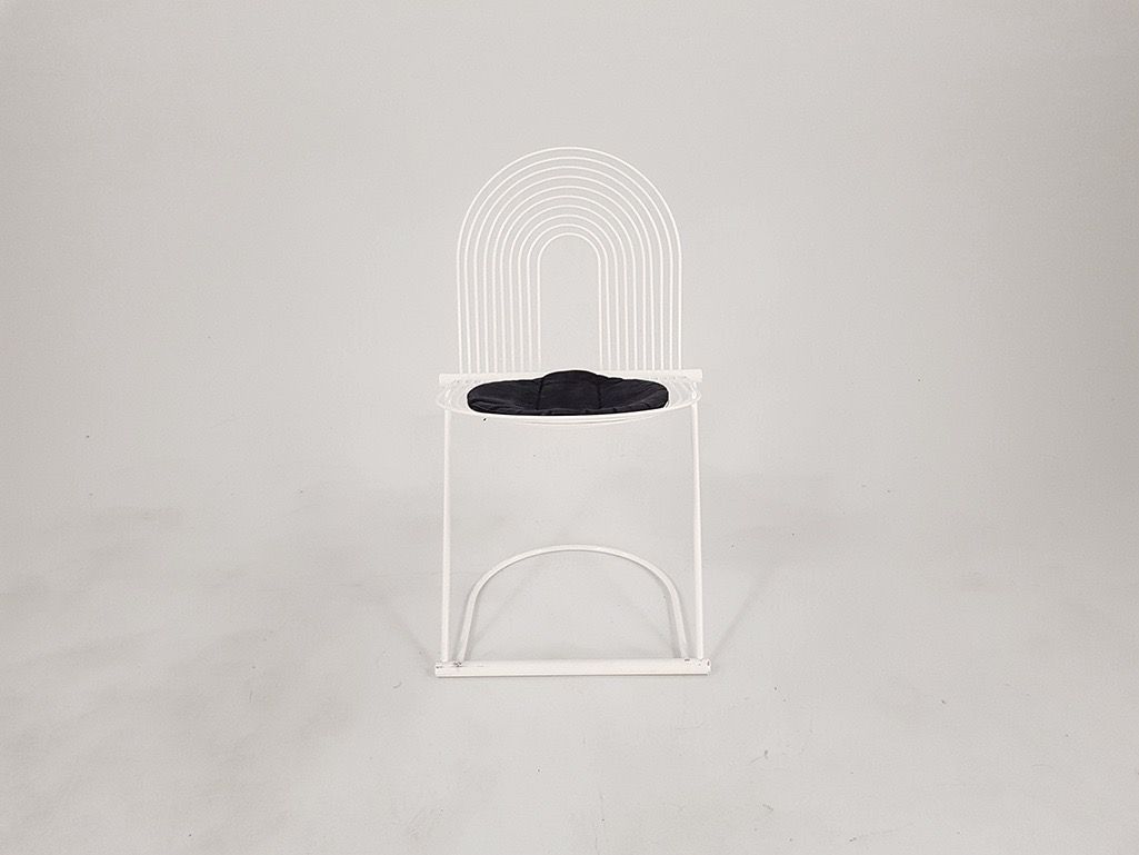 Foto White Memphis Metal Chair