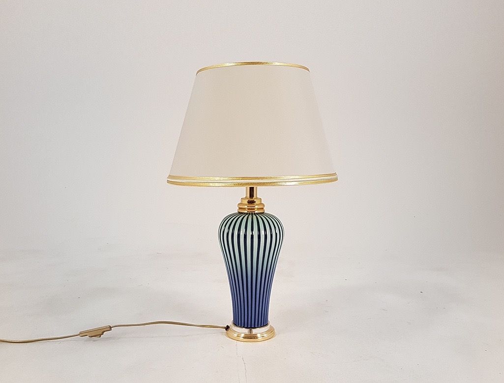 Foto Blue Desk Lamp with White Lampshade h55