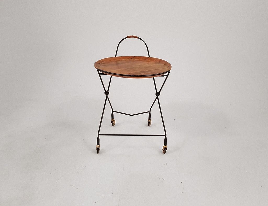 Foto Serving Cart with Black Frame France 1966 h63x57x45
