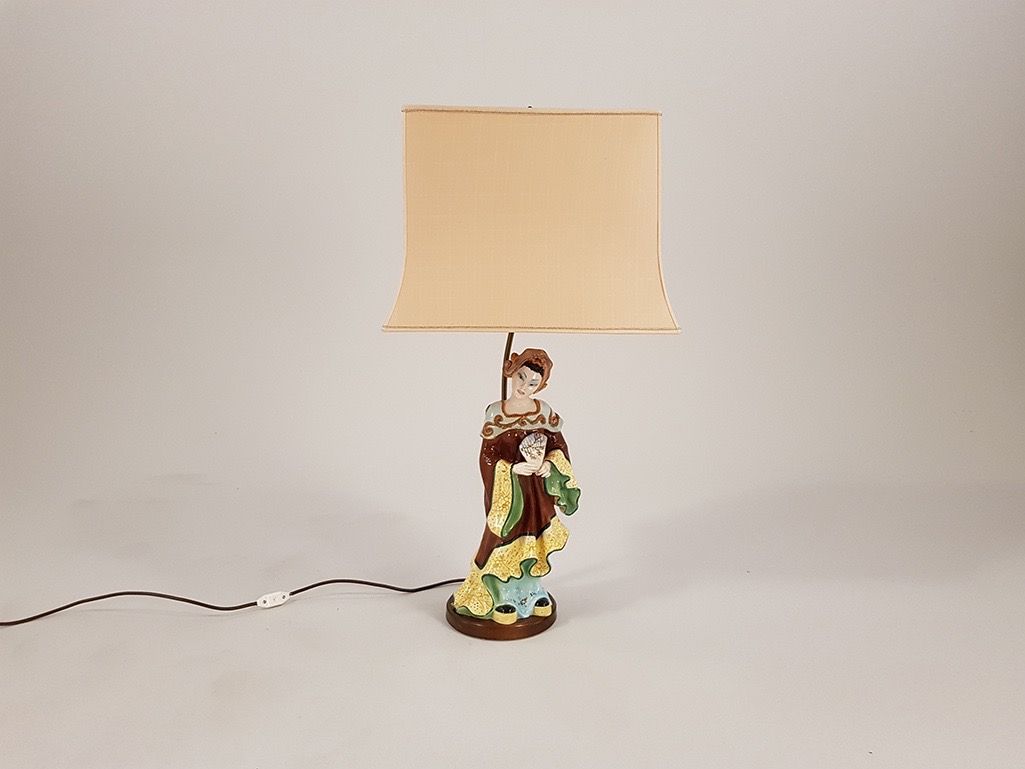 Foto Desk Lamp Geisha Hong Kong 1935 h88