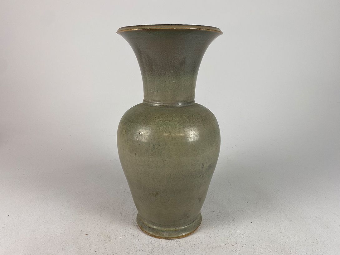 Foto Pale Mint Green Ceramic Vase h43 C7