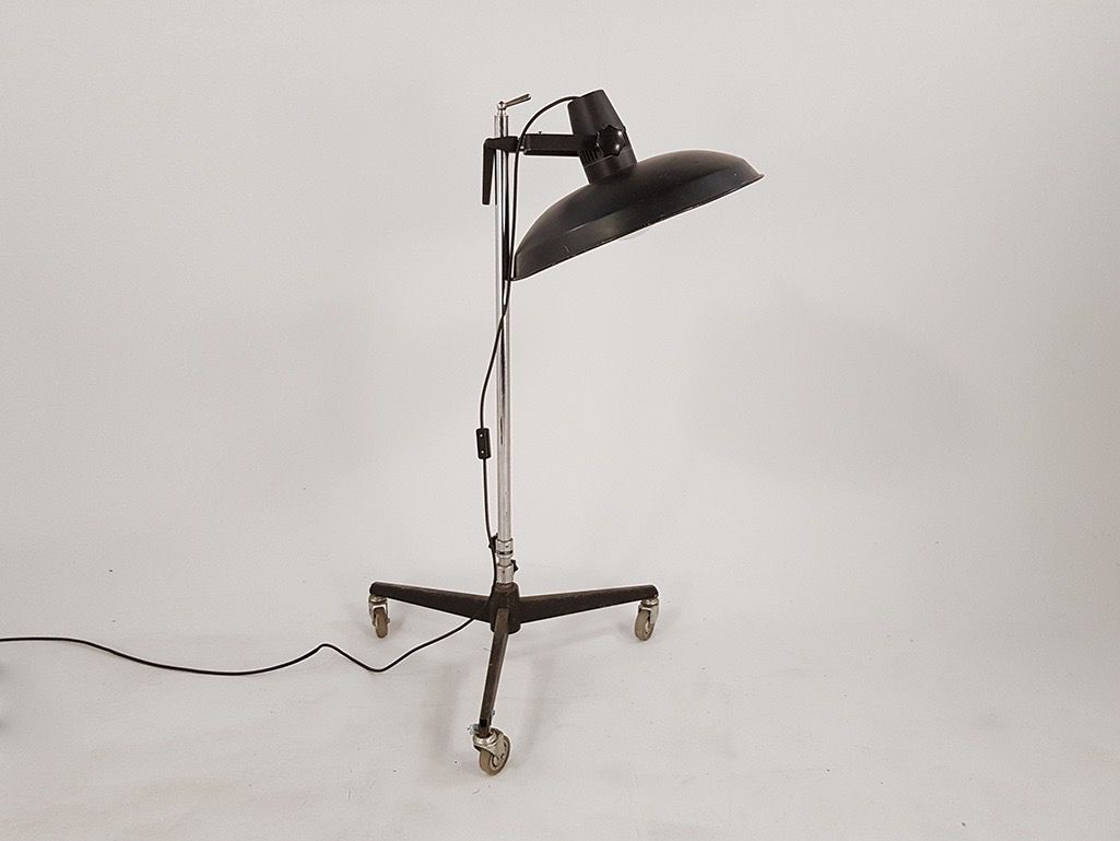 Foto Photo Light with Stand on Wheels Leipzig 1920 h130 B3