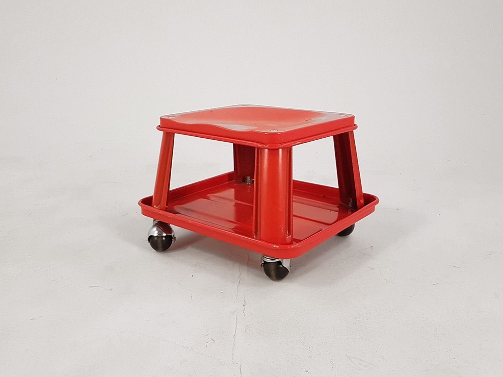Foto Garage Stool on Wheels h26x40x35
