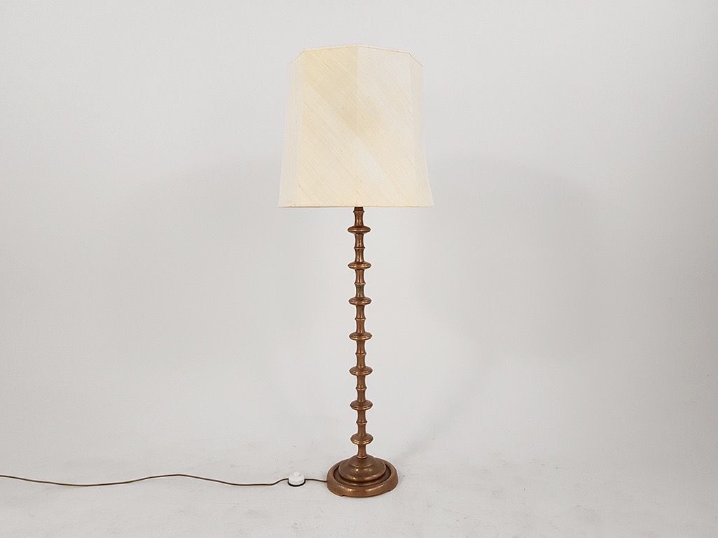 Foto Floor Lamp on Brass Stand h156