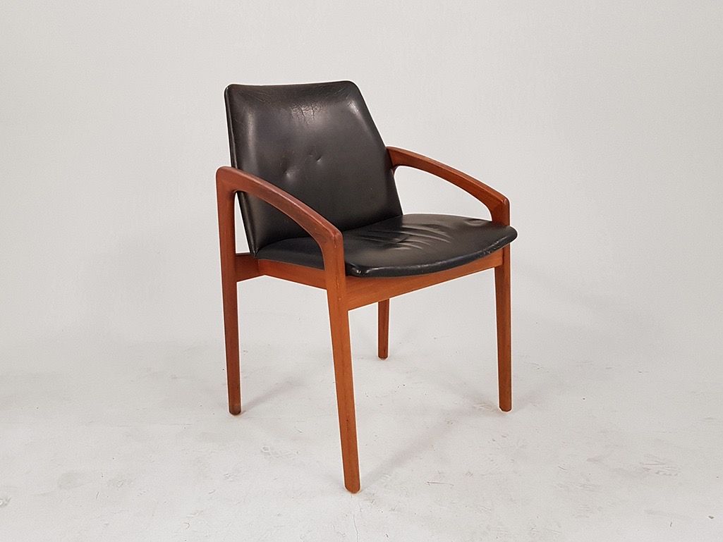 Foto Arm Chair Leather by Kai Kristiansen for Korup Stolefabrik 1960