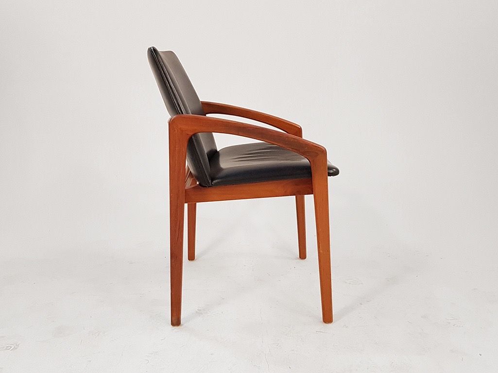 Foto Arm Chair Leather by Kai Kristiansen for Korup Stolefabrik 1960