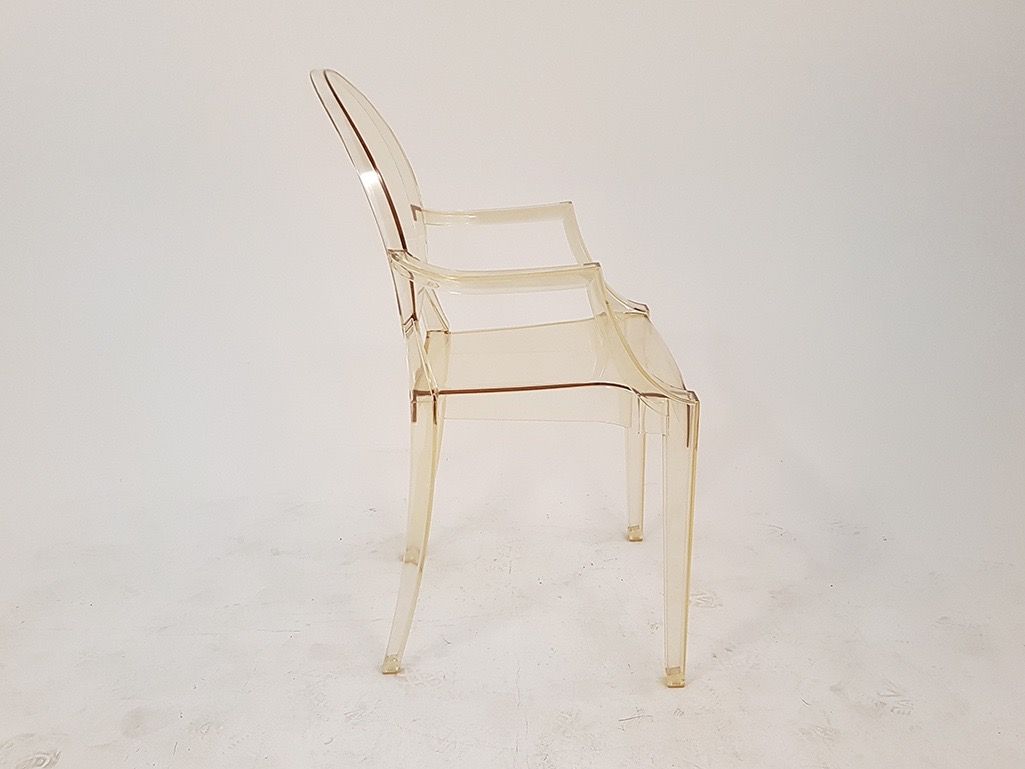 Foto Philippe Starck Ghost Chair h93x60x55