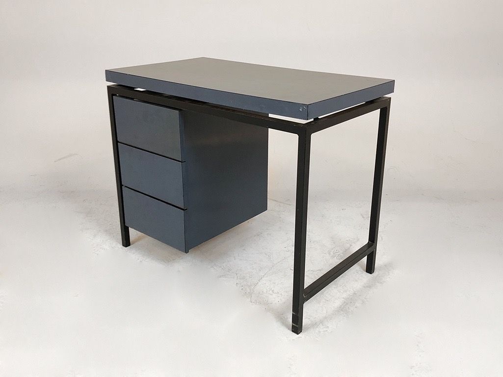 Foto Modern Lady Desk Italy 1985 h71x91x51