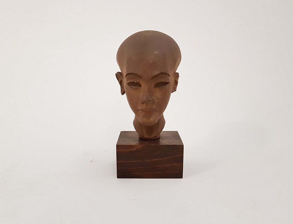 Foto Figurine Head of a Woman h28