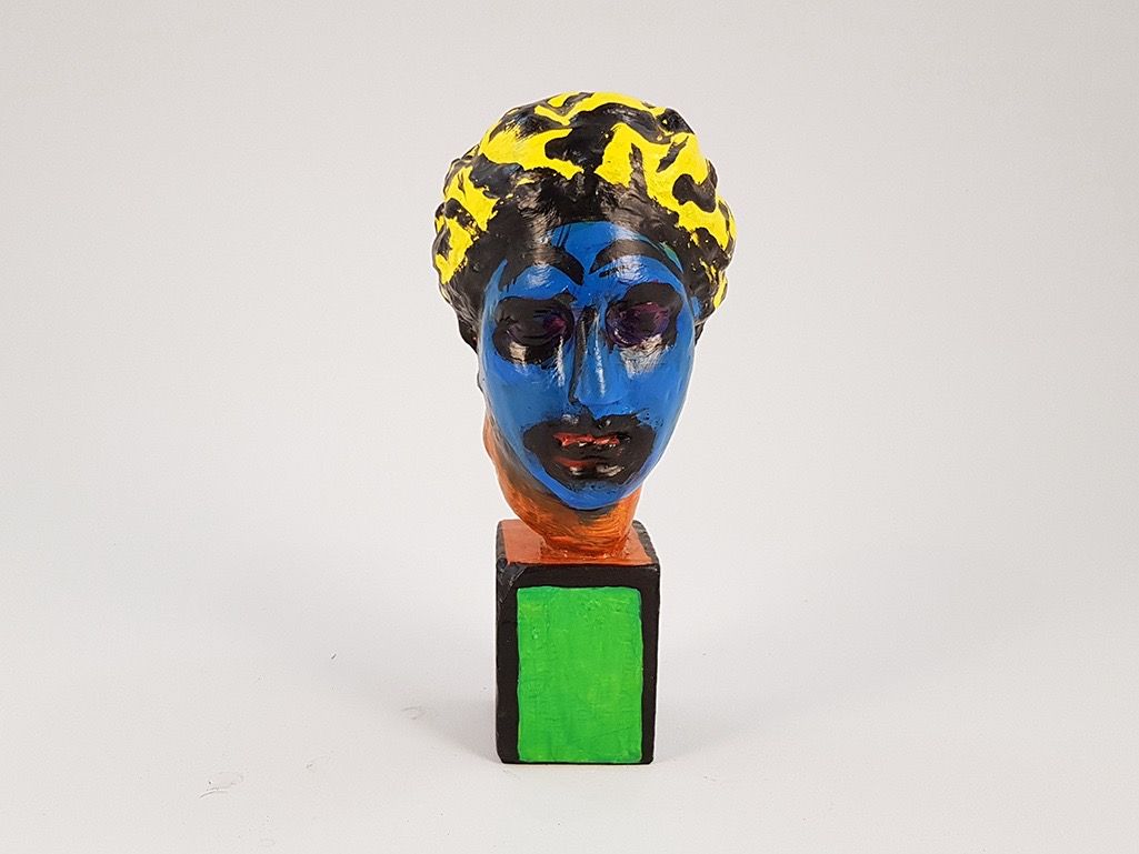 Foto Sculpture of a Head h45x23x26