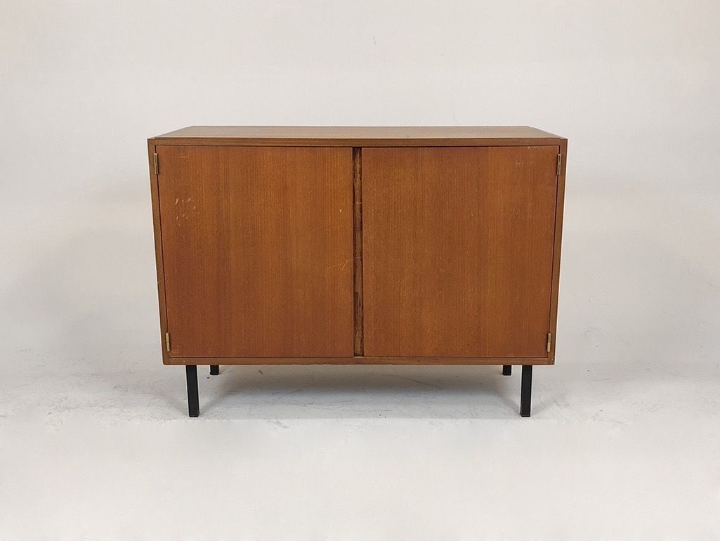 Foto Modern Simple Cabinet Germany 1960 w111