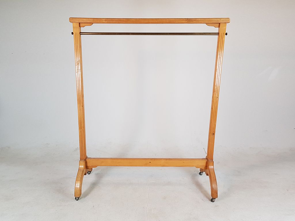 Foto Stockman Wooden Coat Rack Paris h190x155x60cm