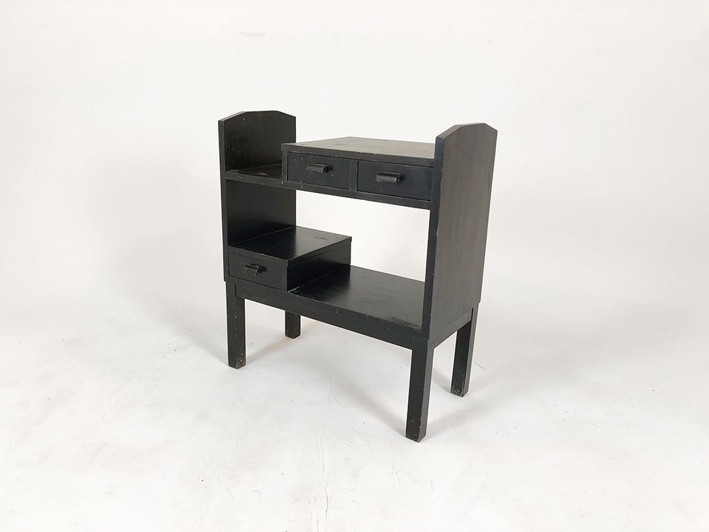 Foto Black Rack with Three Drawers